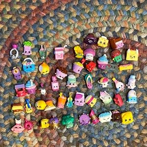 Bundle of 50 Shopkins